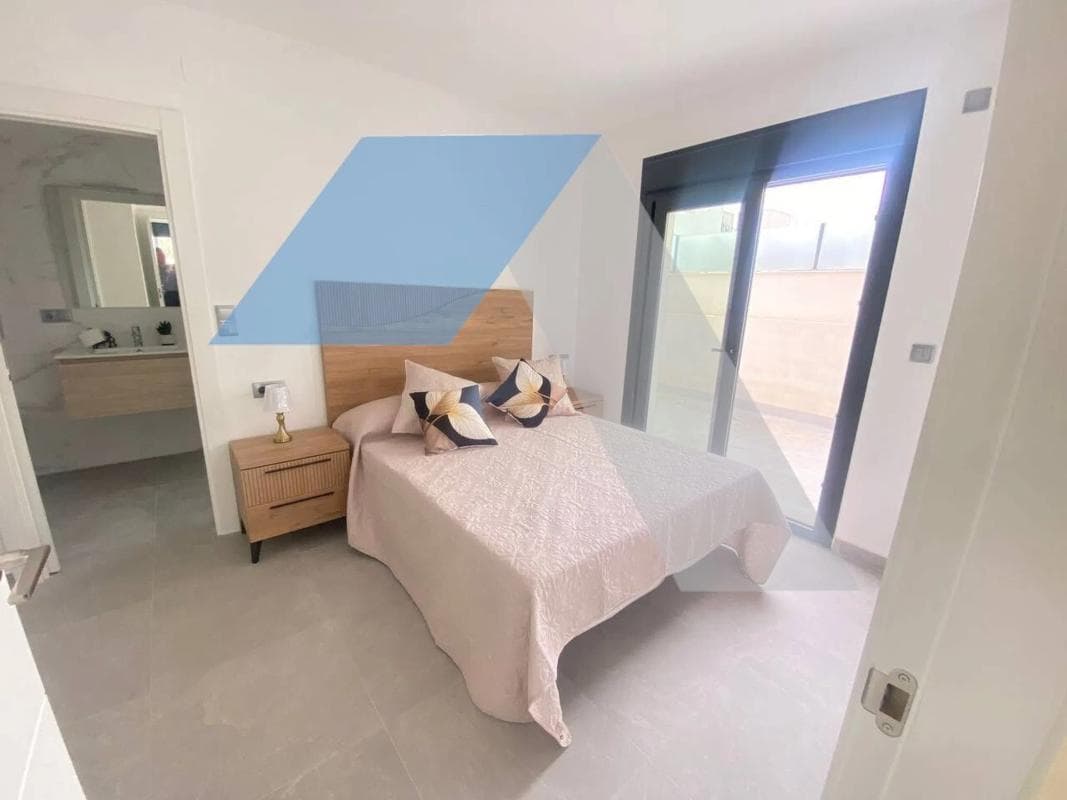 Sale of independent chalet in Daya Nueva, Daya Nueva
photo 5