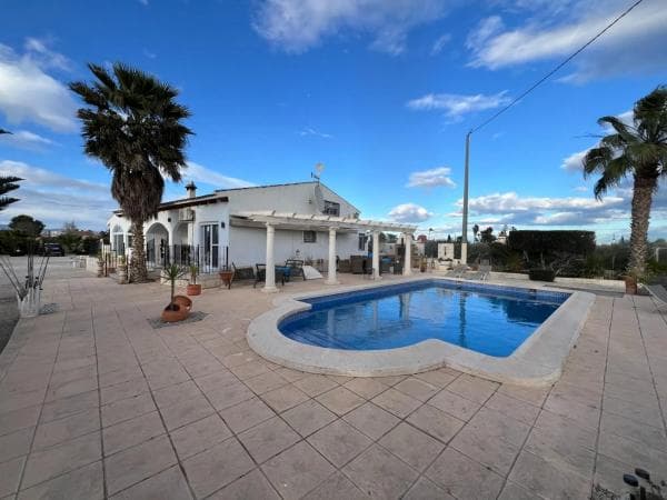Chalet independiente en venta en Dolores, Dolores
photo 1