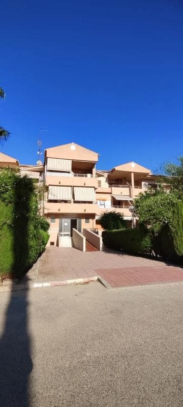 Venta de piso en Partida Lomas del Polo, 8, Guardamar del Segura
photo 2