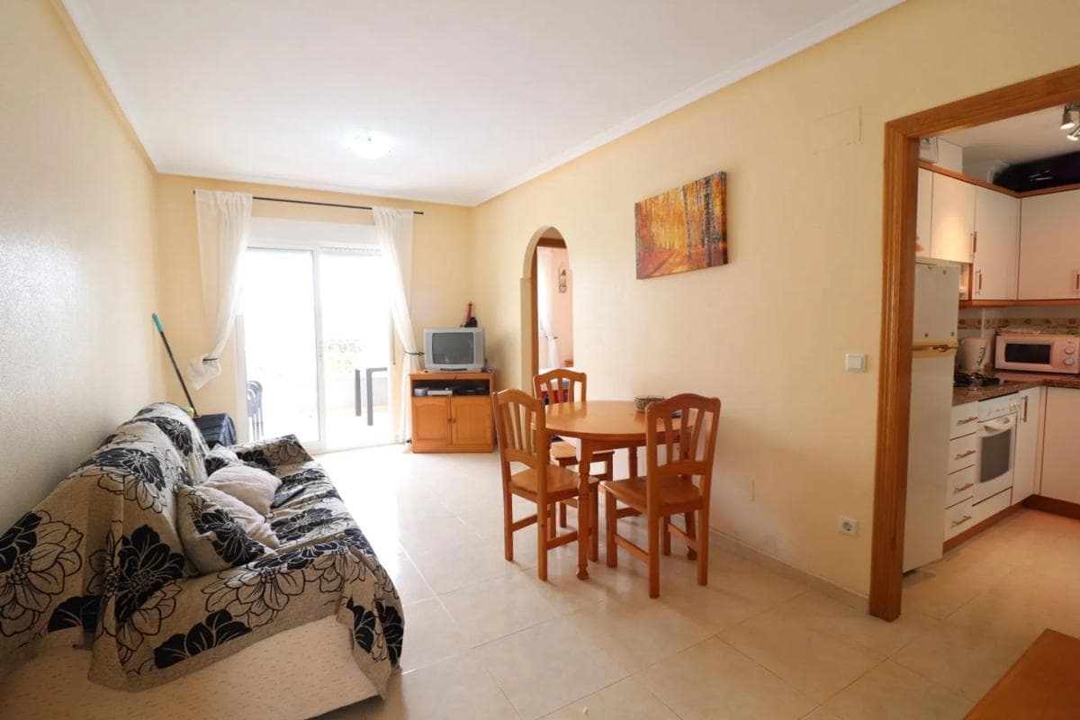 Venta de piso en Avenida del Puerto, 20, Guardamar del Segura
photo 3