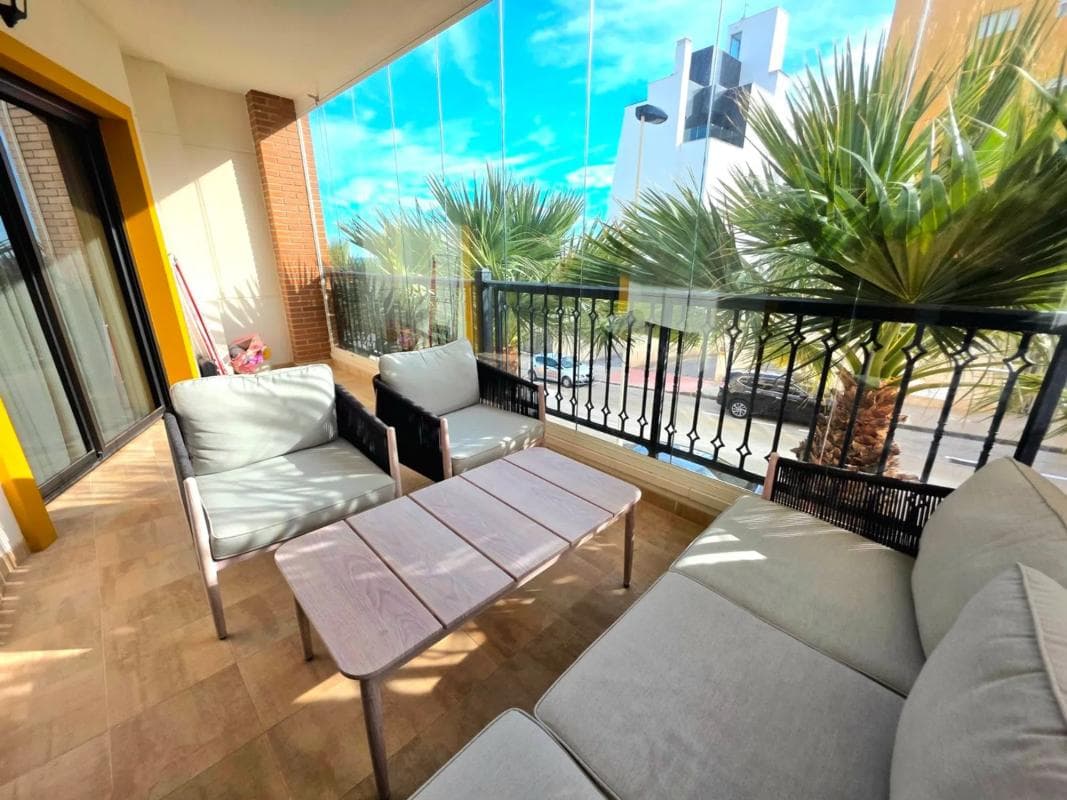 Venta de piso en Urbanizaciones, Guardamar del Segura
photo 3