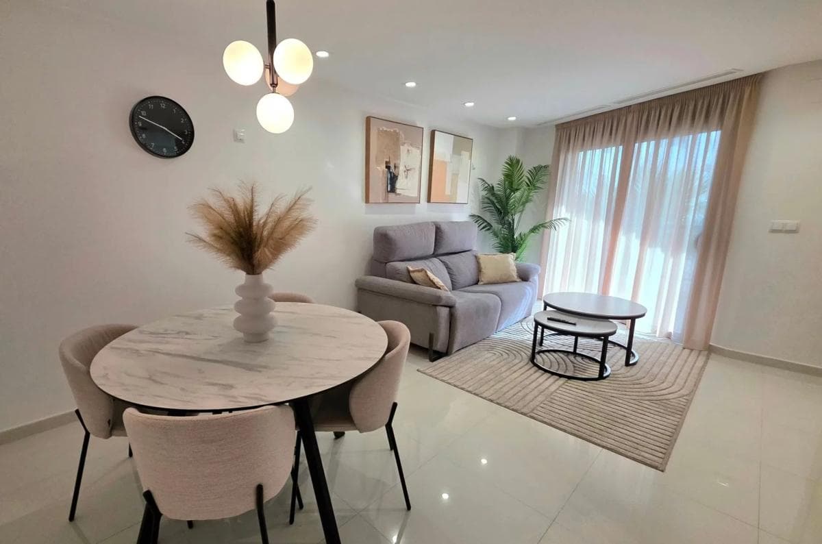 Venta de piso en Urbanizaciones, Guardamar del Segura
photo 5