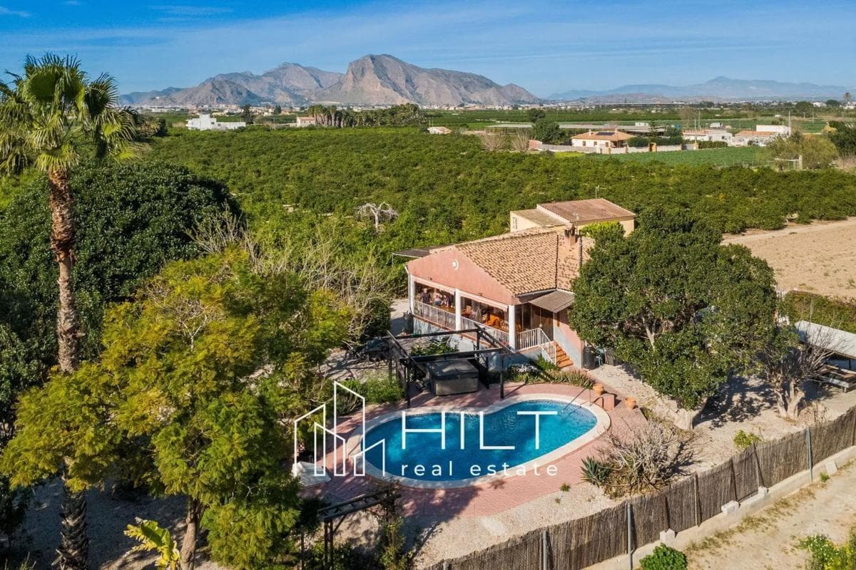 Venta de chalet independiente en Desamparados-Hurchillo-Torremendo, Orihuela
photo 3