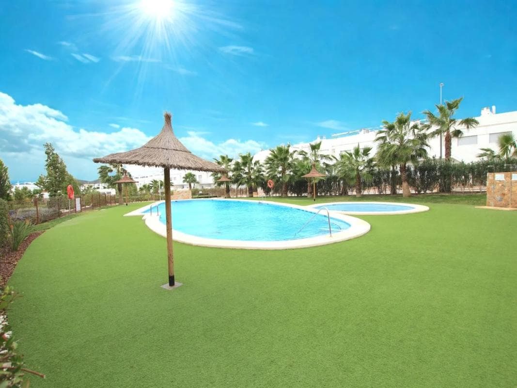 Venta de piso en Urbanizacion Vistabella, Orihuela
photo 3