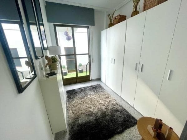 Sale of flat in Avenida Orihuela Torr, Orihuela
thumbnail 2