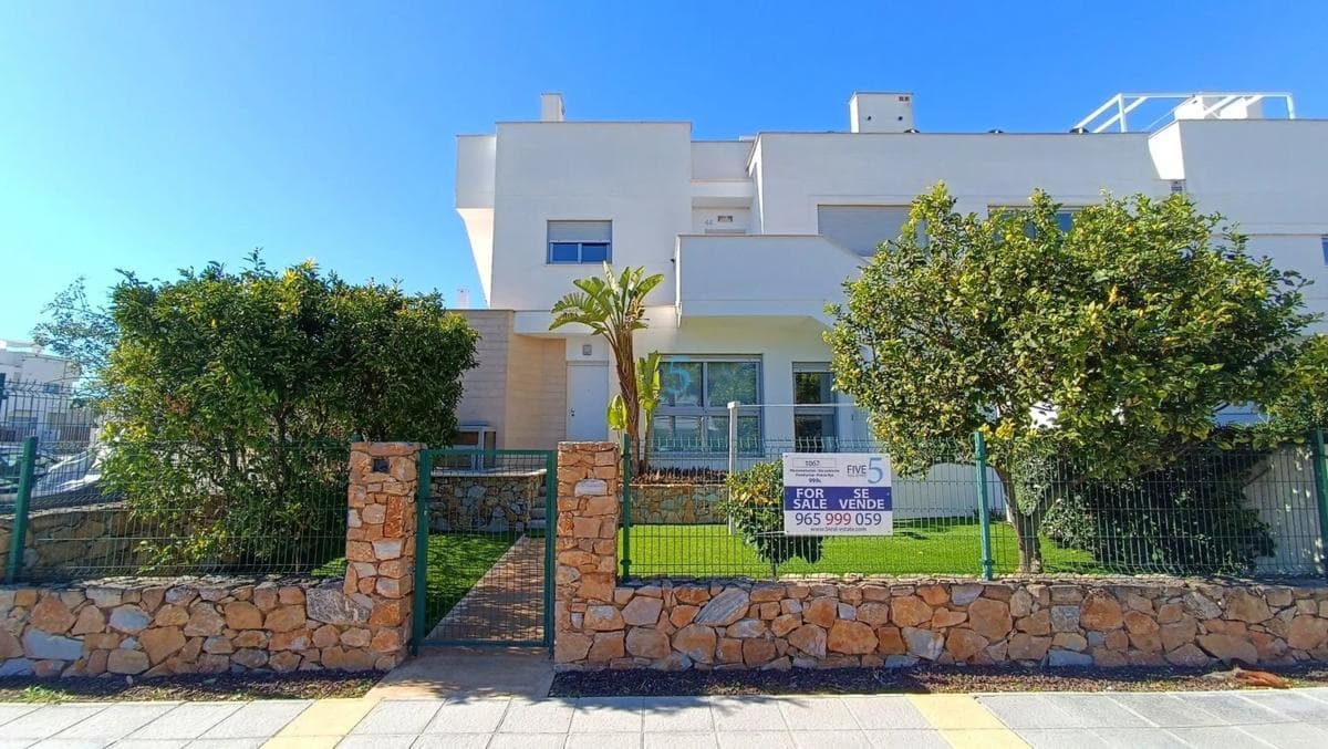 Venta de piso en Desamparados-Hurchillo-Torremendo, Orihuela
photo 4