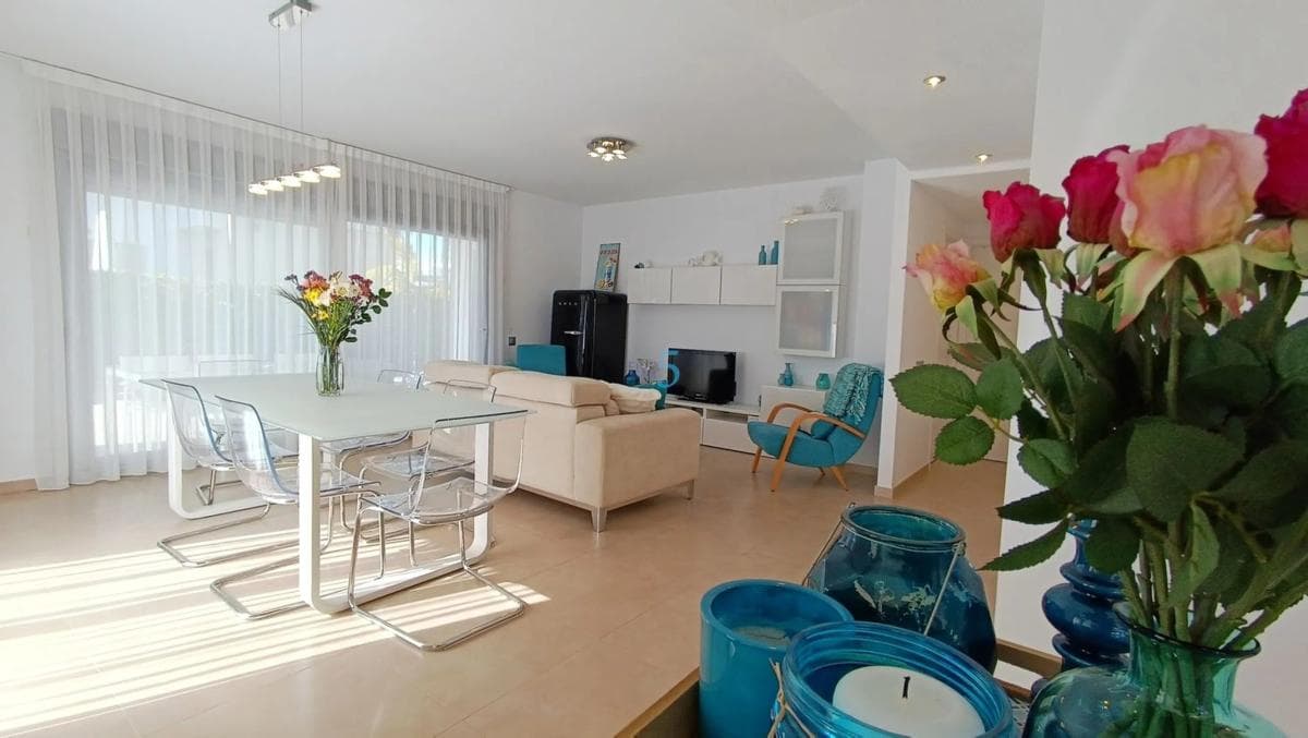 Venta de piso en Desamparados-Hurchillo-Torremendo, Orihuela
photo 5