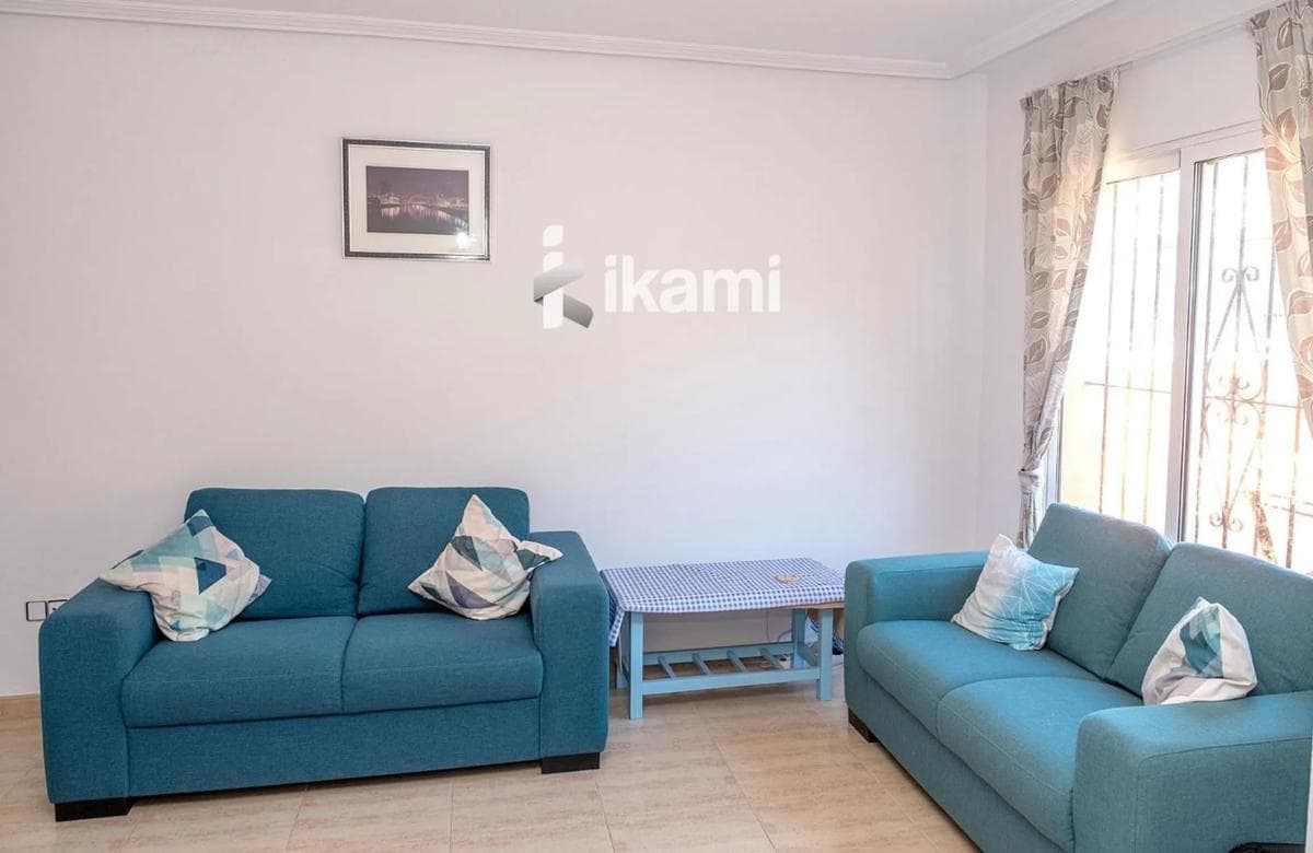 Sale of townhouse in Barrio Aguamarina , Orihuela photo 5