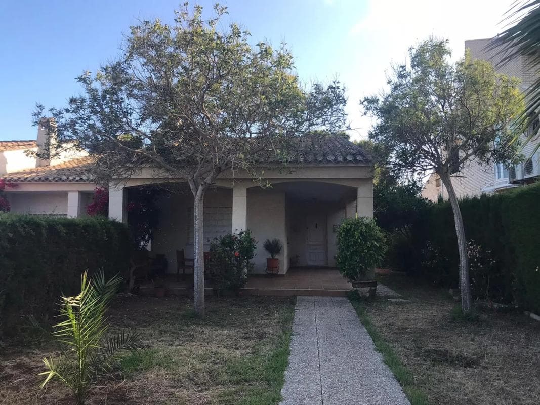 Venta de chalet independiente en Calle Benito Pérez Galdós, 28, Orihuela
photo 3