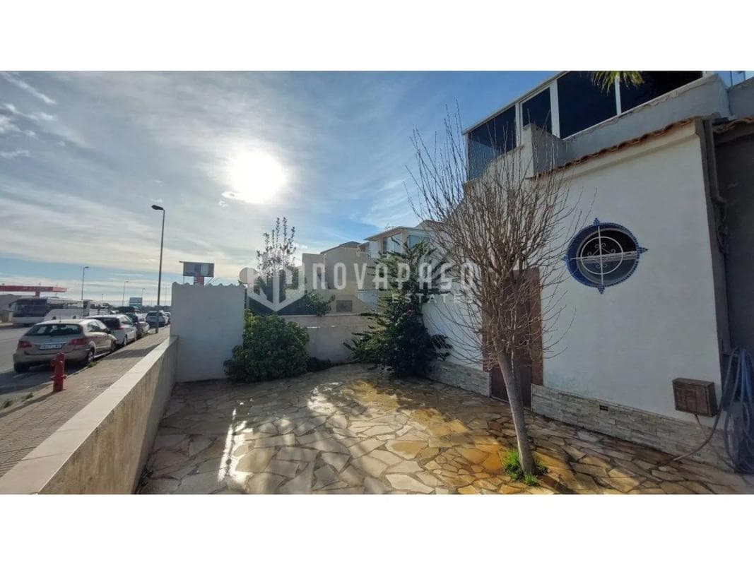 Venta de chalet independiente en Avenida de California, Orihuela
photo 3