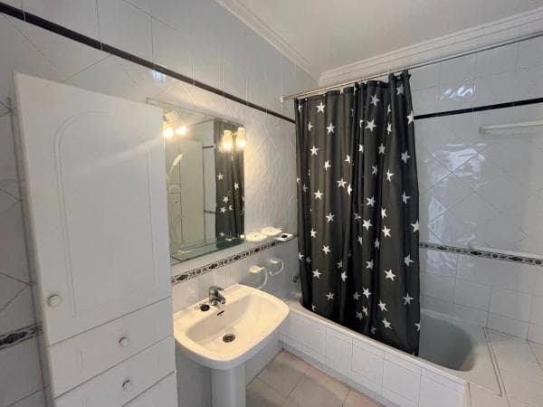 Independent chalet for sale in Barrio La Florida, Orihuela
thumbnail 1