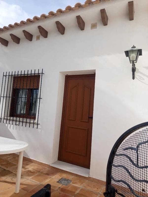 Venta de chalet adosado en Calle Belice, 31 , Orihuela photo 4