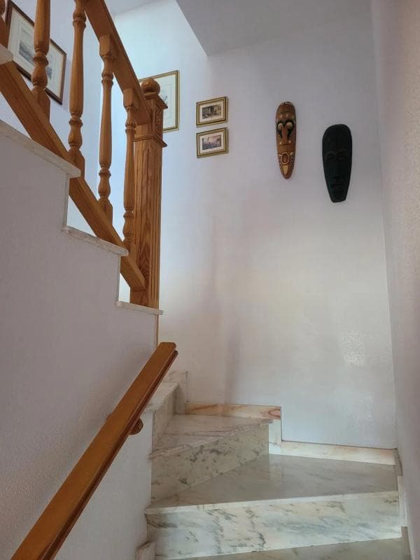 Venta de chalet adosado en Calle Castillo de la Mola, 2 , Orihuela photo 2