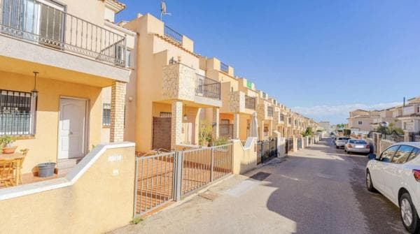 Dom szeregowy na sprzedaż w Calle Trepadora , Orihuela photo 1