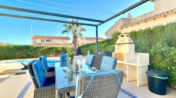 Chalet wolnostojący na sprzedaż w Barrio Los Dolses, Orihuela photo 1