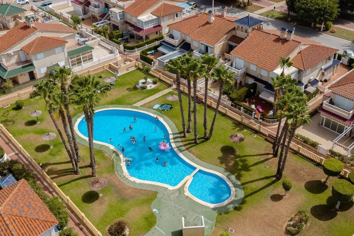 Venta de ático en Barrio Punta Prima, Orihuela photo 4