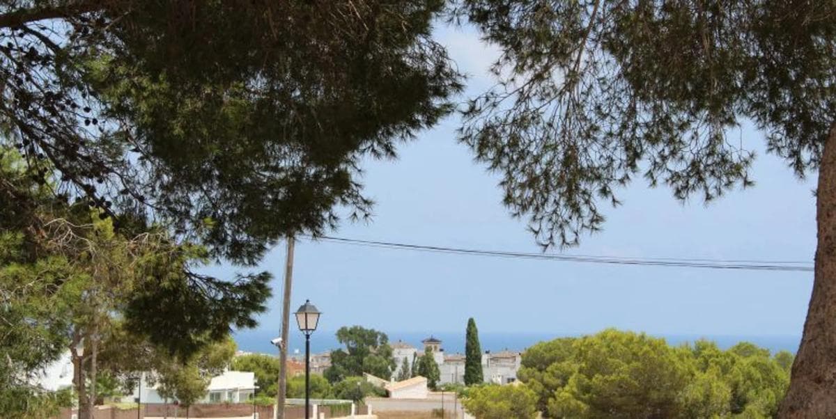 Venta de chalet independiente en Avenida Galgos, 3, Orihuela
photo 2