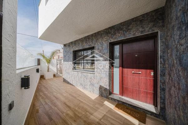 Chalet independiente en venta en Torre de la Horadada, Pilar de la Horadada
thumbnail 2