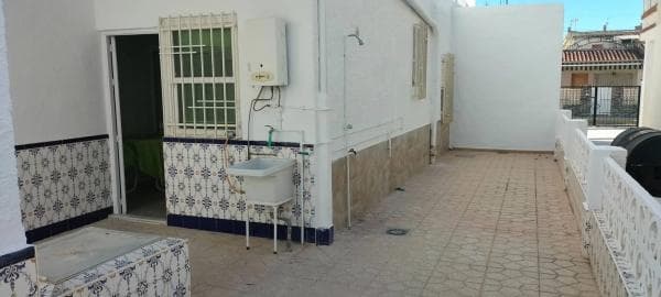 Chalet adosado en venta en Torre de la Horadada , Pilar de la Horadada thumbnail 2