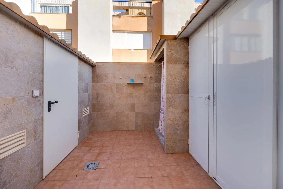 Venta de chalet adosado en Calle Artemisa , Pilar de la Horadada photo 5