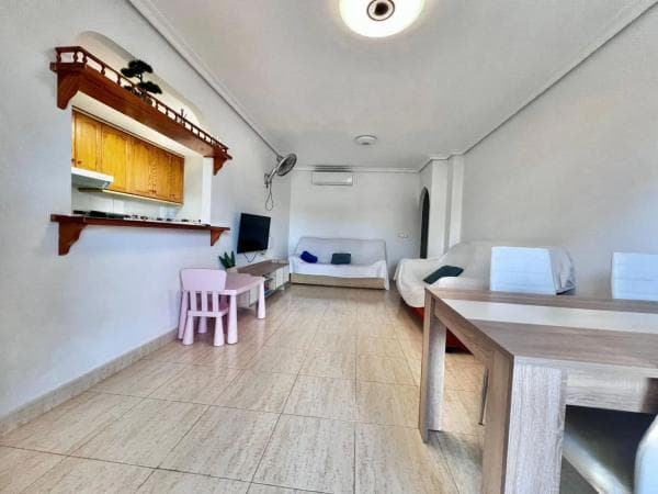 Chalet wolnostojący na sprzedaż w Mil Palmeras, Pilar de la Horadada thumbnail 2
