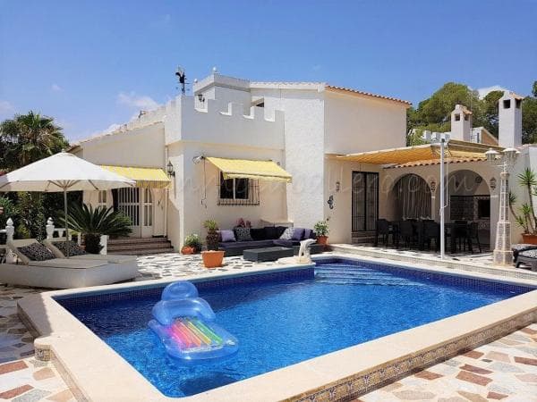 Chalet pareado en calle encina photo 1