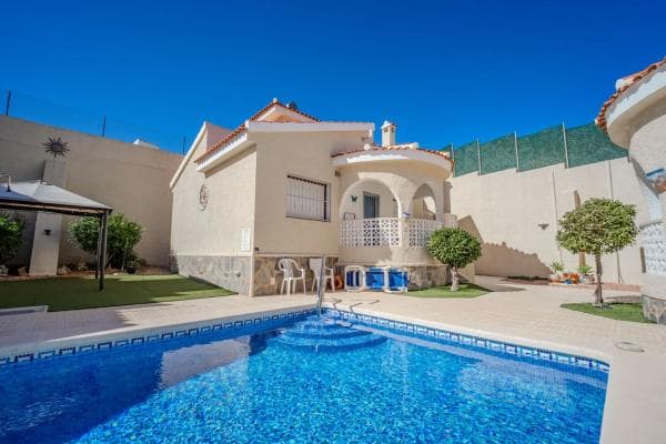 Chalet independiente en venta en Calle Sierra, 6, Rojales
thumbnail 1