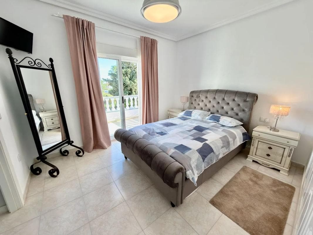 Venta de chalet independiente en Calle Bloque Bravo Number Three s/n, Rojales
photo 3