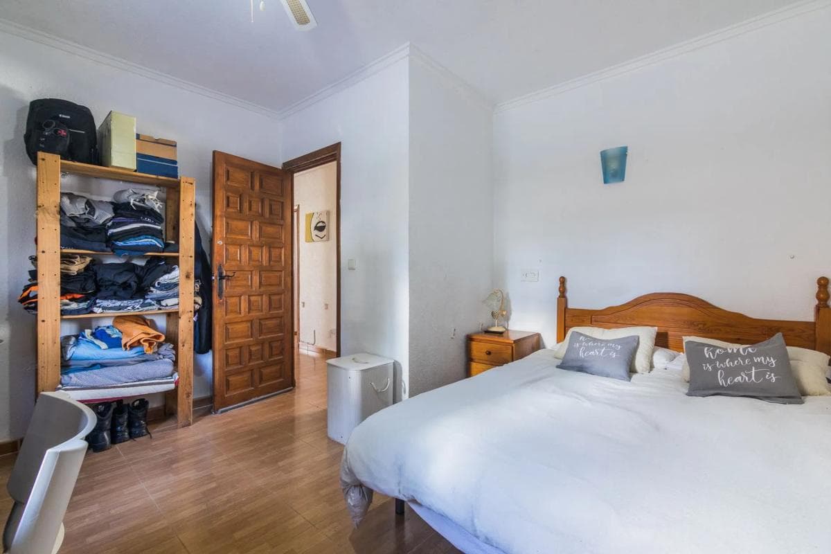Venta de chalet independiente en Calle Triángulo, 43, Rojales
photo 3