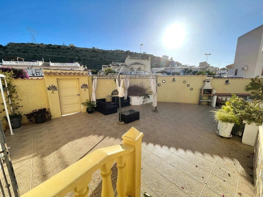 Venta de chalet independiente en Avenida Río Ebro, Rojales
photo 4