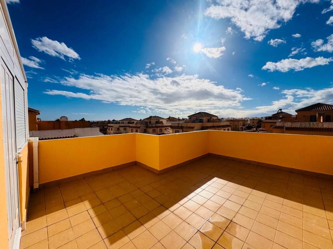 Properties for sale and rent in Spain photo 5
