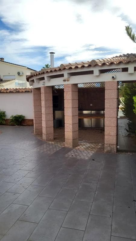 Sale of independent chalet in Avenida de Málaga, Rojales
photo 5
