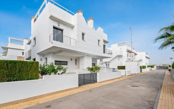 Chalet pareado en avenida Jerez de la Frontera, 75 thumbnail 2