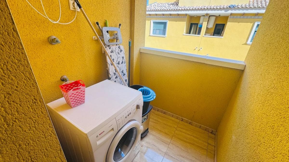Propiedades en venta y alquiler en España photo 2