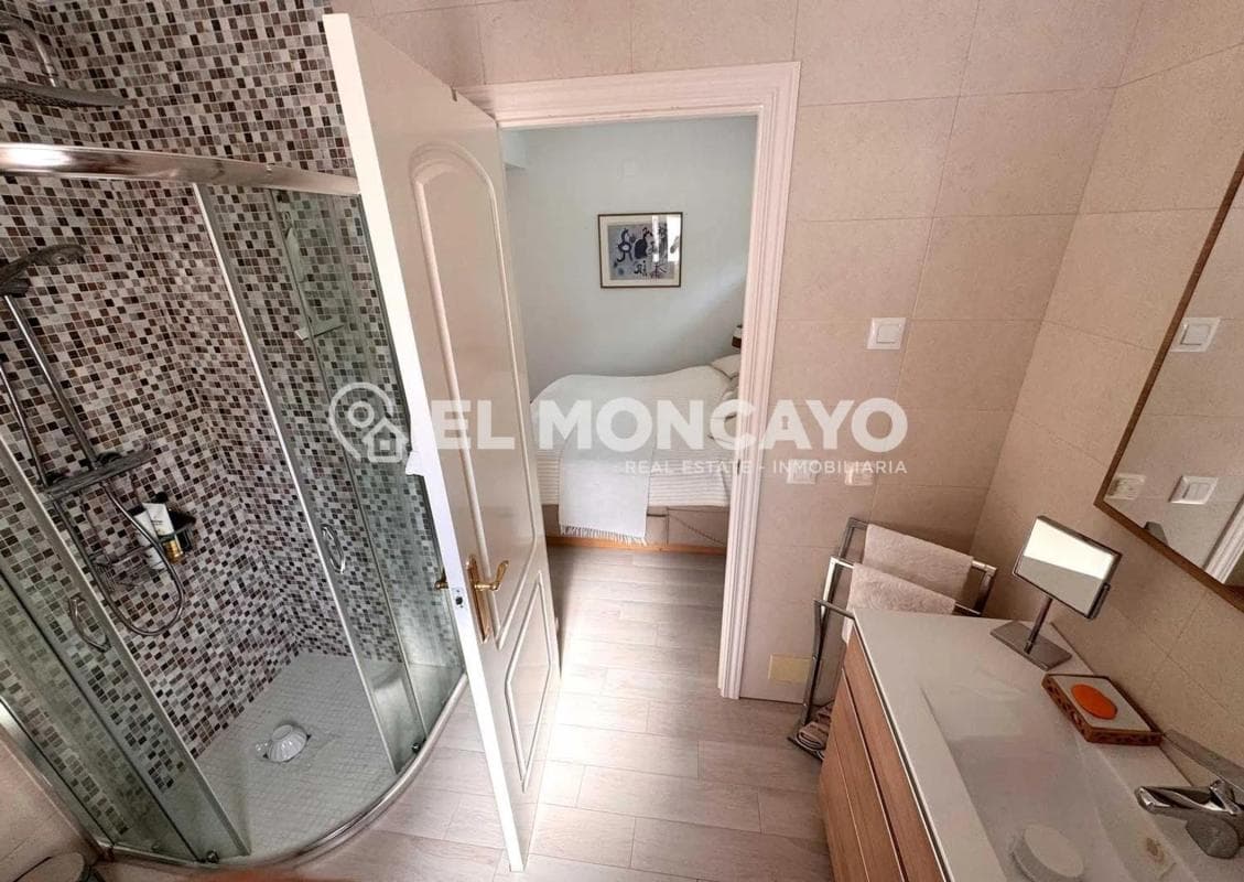 Sale of independent chalet in Calle los Algarrobos, Rojales
photo 2