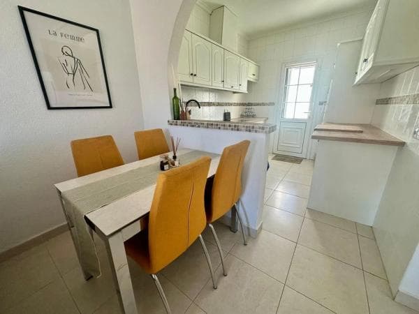 Chalet independiente en venta en Calle Galicia, Rojales
thumbnail 1