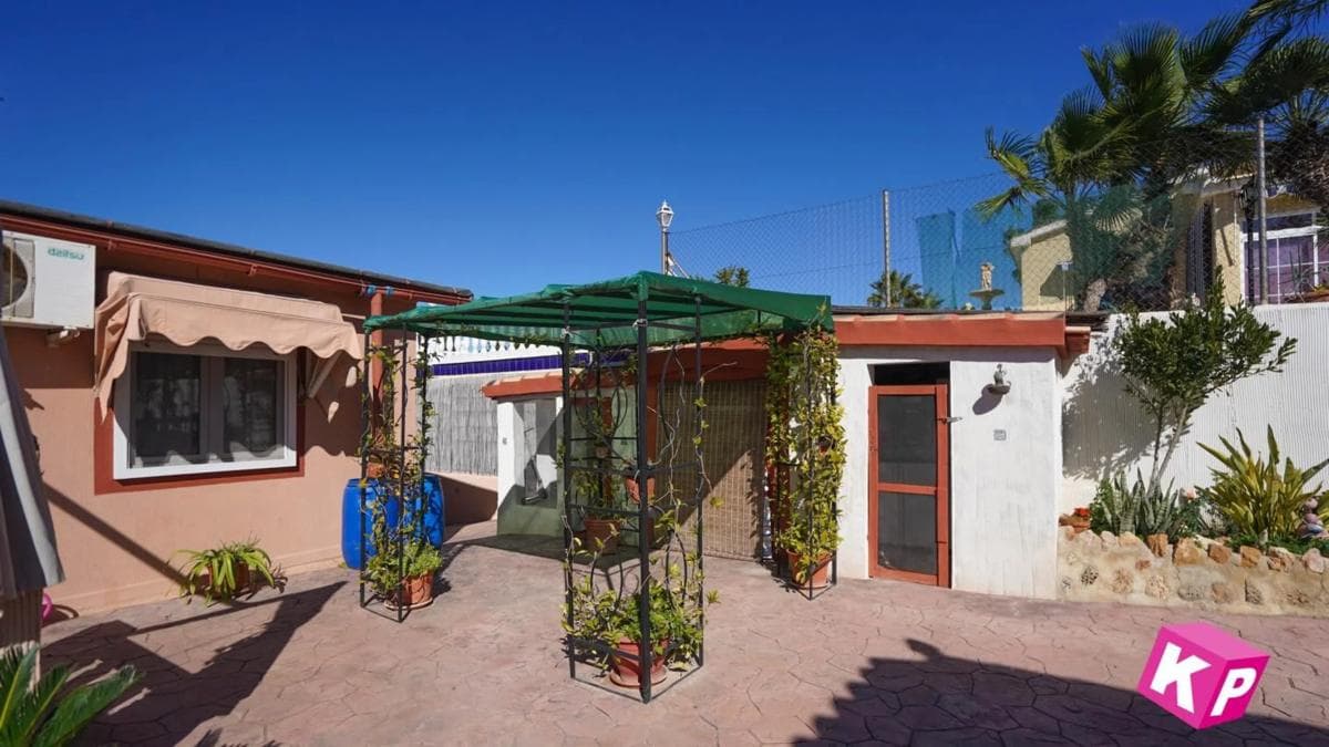 Venta de chalet independiente en Calle Ruinas de Petra, San Fulgencio
photo 5
