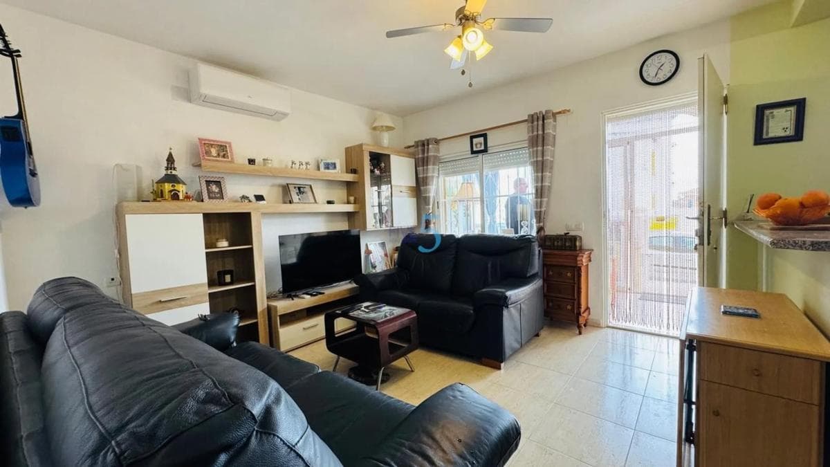 Venta de piso en Blue Lagoon - Galán, San Miguel de Salinas
photo 2