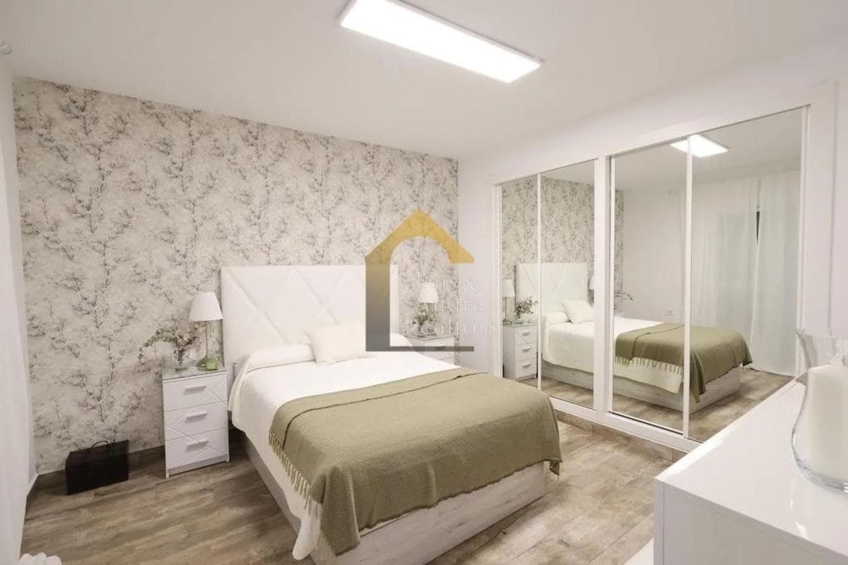 Venta de chalet independiente en Blue Lagoon - Galán, San Miguel de Salinas
photo 3