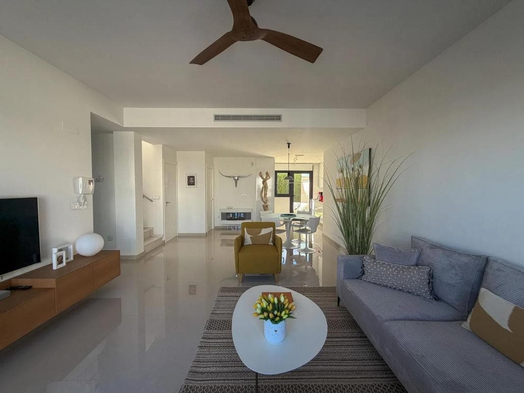 Venta de chalet independiente en Calle los Infantes, San Miguel de Salinas
photo 5