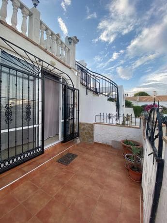 Chalet pareado en Villamartin, 121 thumbnail 1