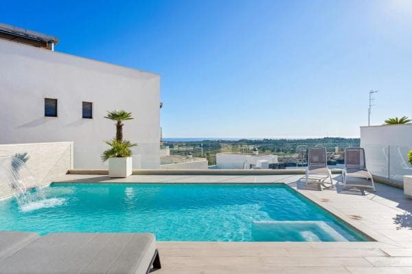 Independent chalet for sale in Calle los Chirrines, 21, San Miguel de Salinas
photo 1
