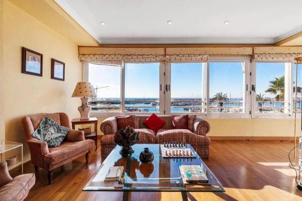 Продажа квартиры на Barrio Centro - Muelle Pesquero, Торревьеха
photo 1