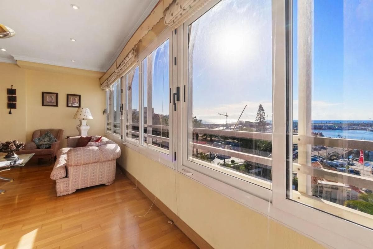 Venta de piso en Barrio Centro - Muelle Pesquero, Torrevieja
photo 5