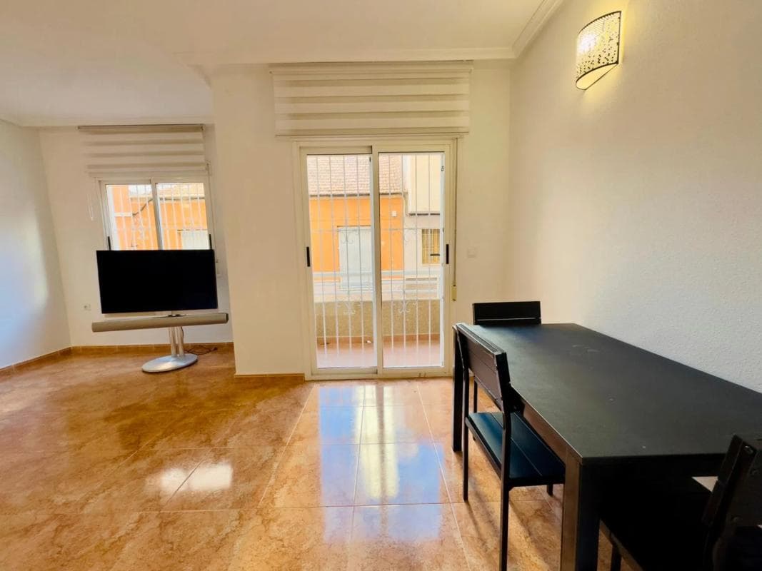 Sale of apartment in Calle del Turco, Torrevieja
photo 3