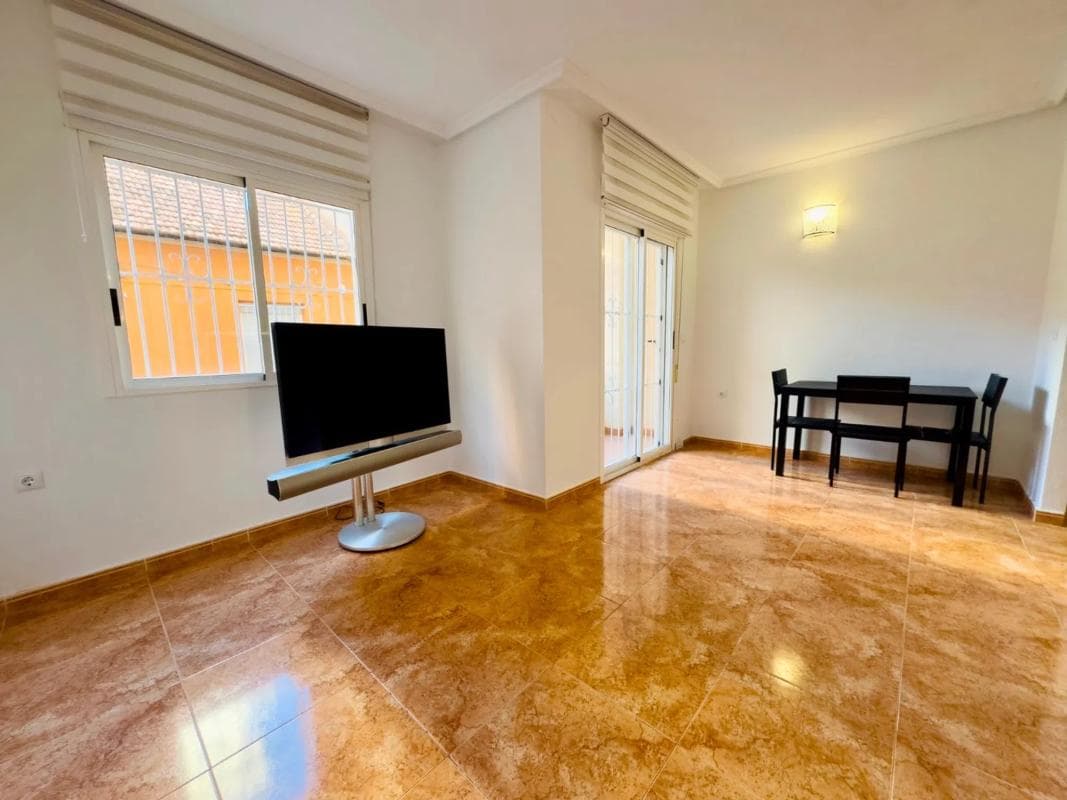 Sale of apartment in Calle del Turco, Torrevieja
photo 4