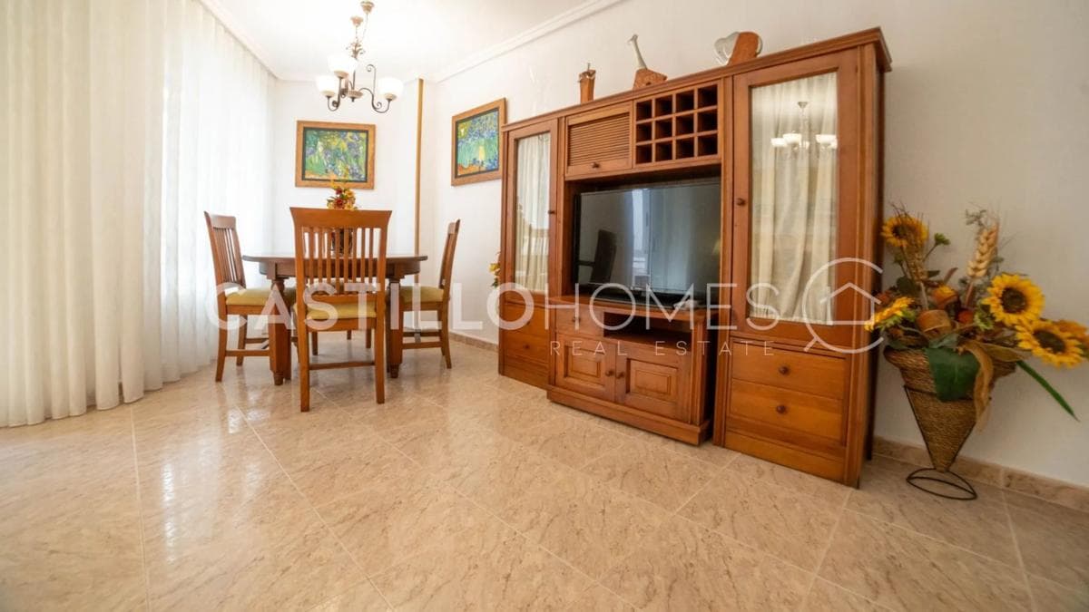 Venta de piso en Barrio Puerto Deportivo, Torrevieja
photo 3