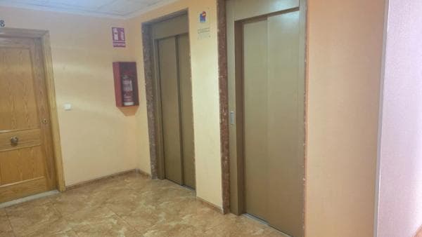 Sale of flat in Calle d Manuel Martinez Guirao, 16, Torrevieja
thumbnail 1