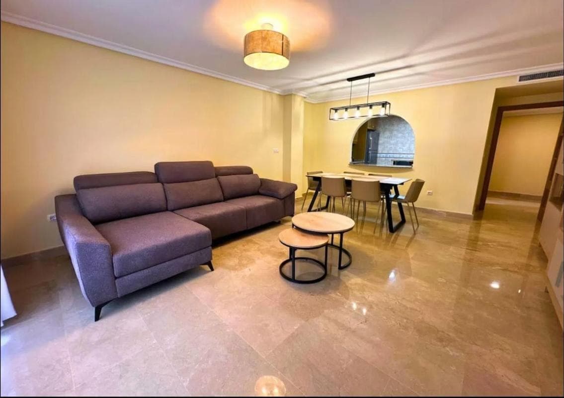 Sale of apartment in Barrio Centro - Muelle Pesquero, Torrevieja
photo 5