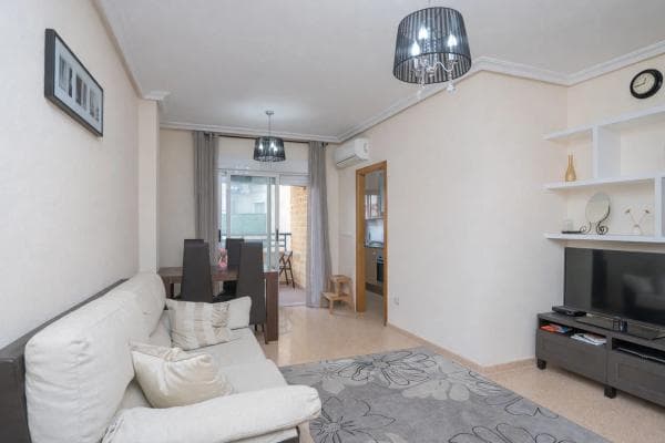 Sale of flat in Calle San Pascual, Torrevieja
thumbnail 1